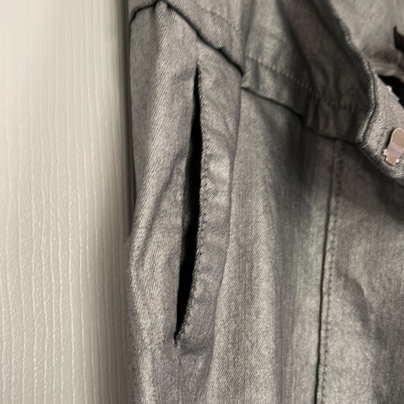 She Said Pants - Picture 4 of 8